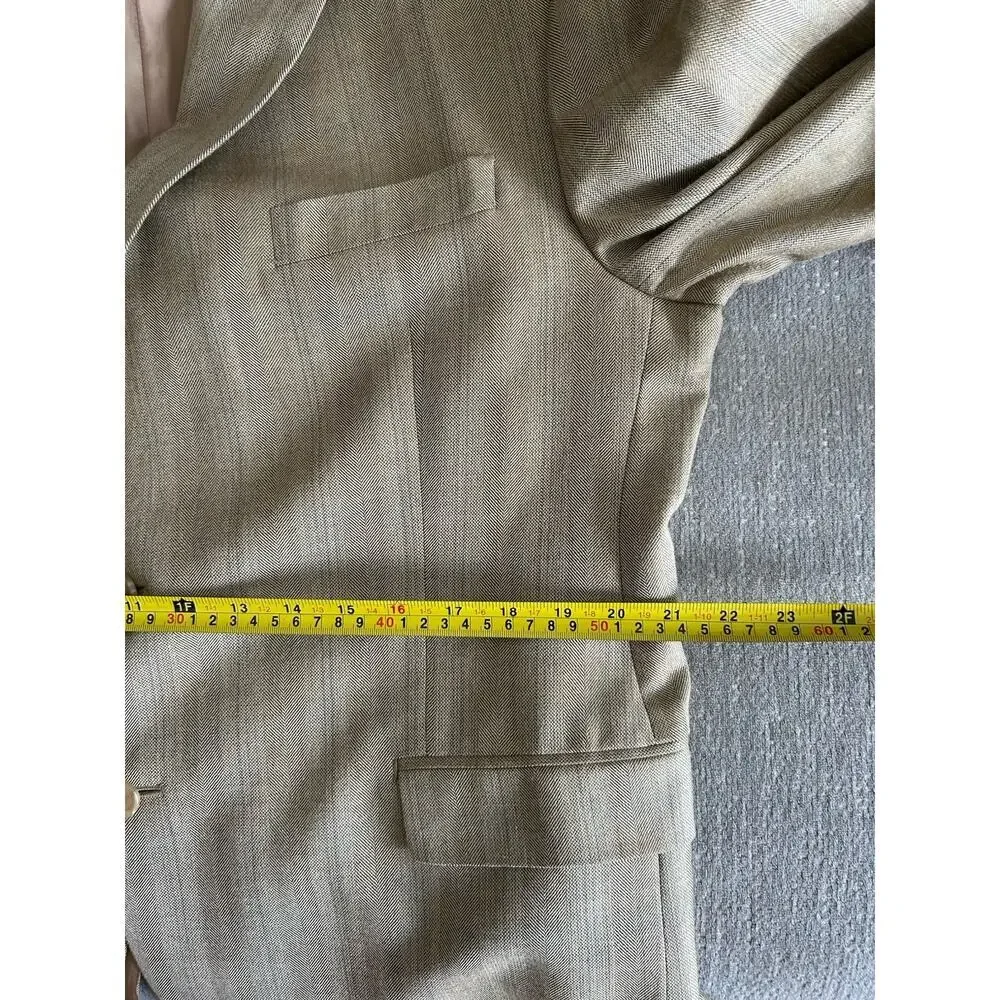 Lauren Ralph Beige Lauren Silk Wool Blazer  Size 44S Preppy Old Money